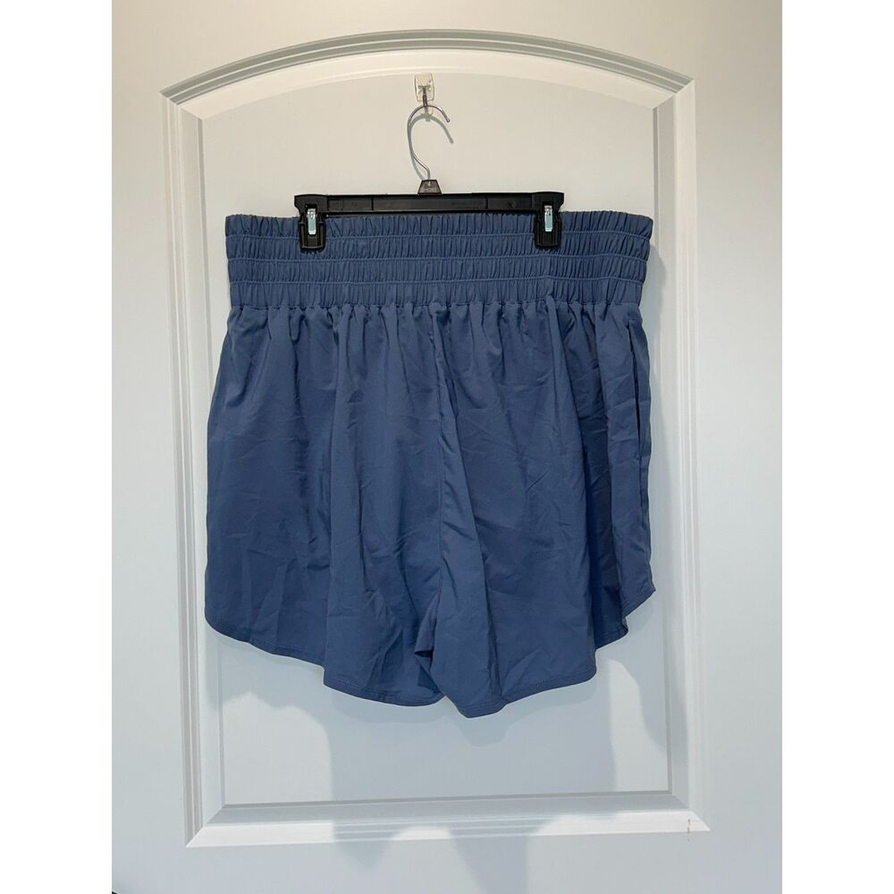 NWT Nike Dri-Fit Ultra High Waisted Brief Lined Training Shorts Blue Size 1X - Picture 3 of 9